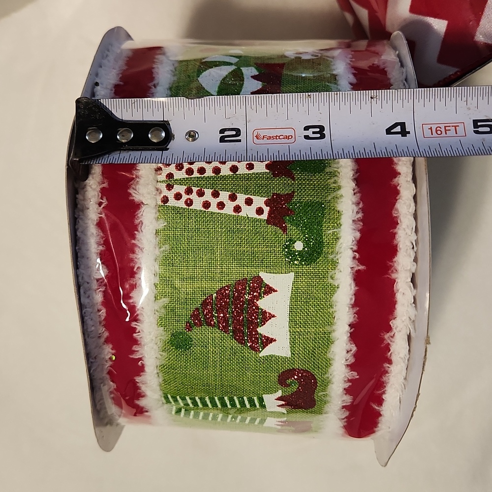 Christmas Ribbons - Picture 3 of 17